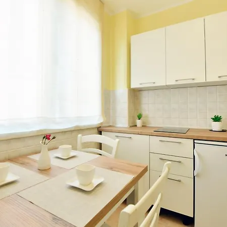 Nina Apartment *