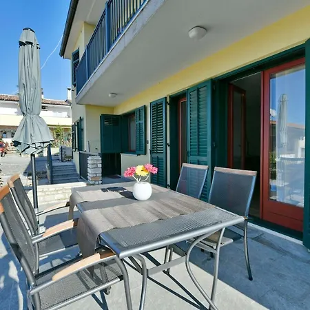 Nina Apartmán