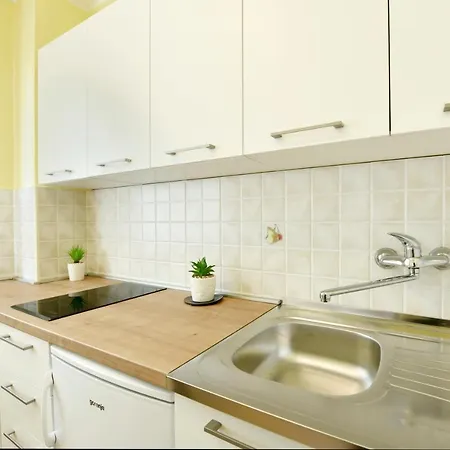 Apartment Nina